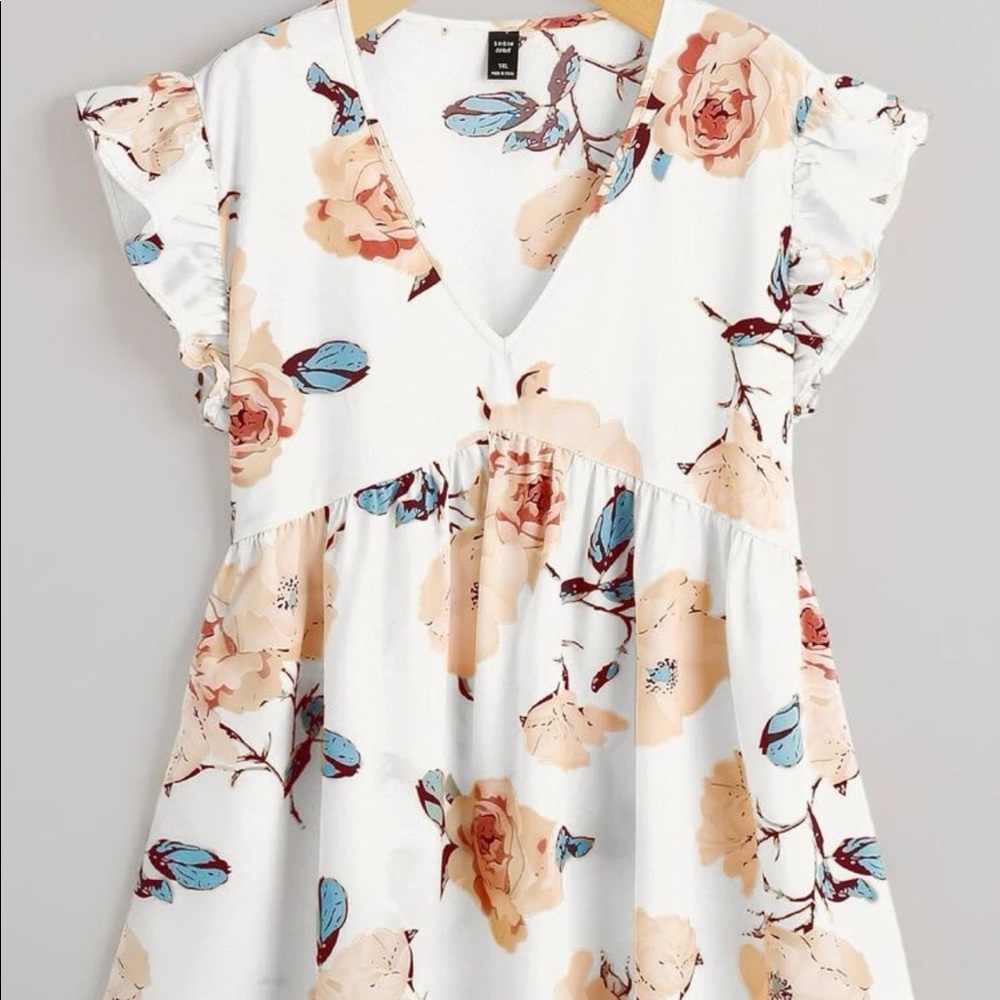 SHEIN CURVE 2X Top BNWOT